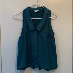 BCBG Generation Sleeveless Blouse